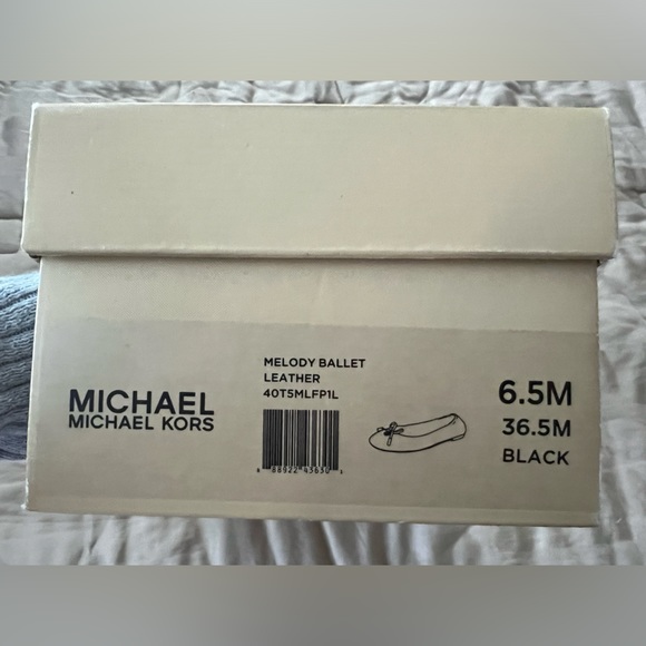 Michael Kors Melody Ballet Flats - Picture 2 of 6